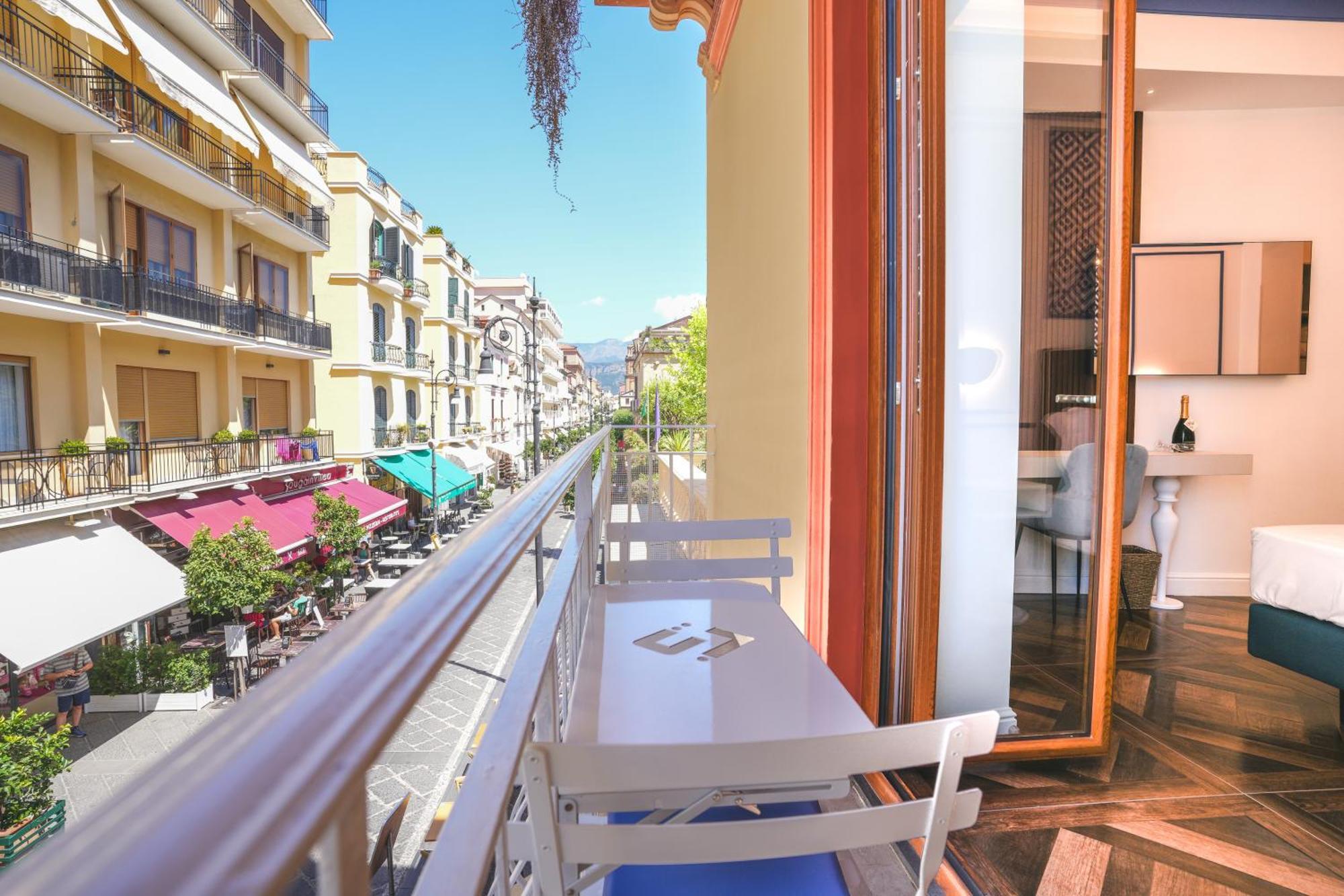Cafe Latino Suites Sorrento Buitenkant foto